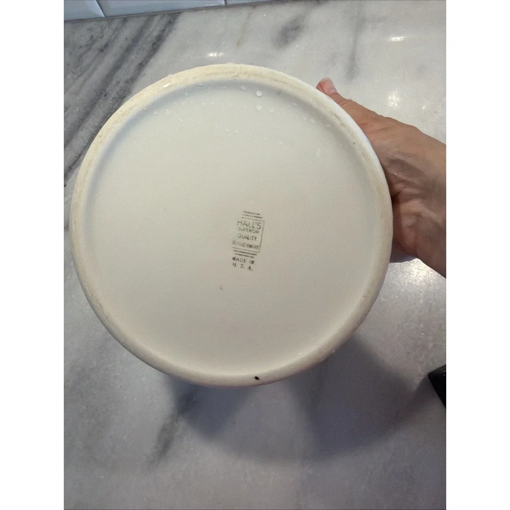 Vintage Hall's Superior Tulips Pattern Souffle Dish O L A 002